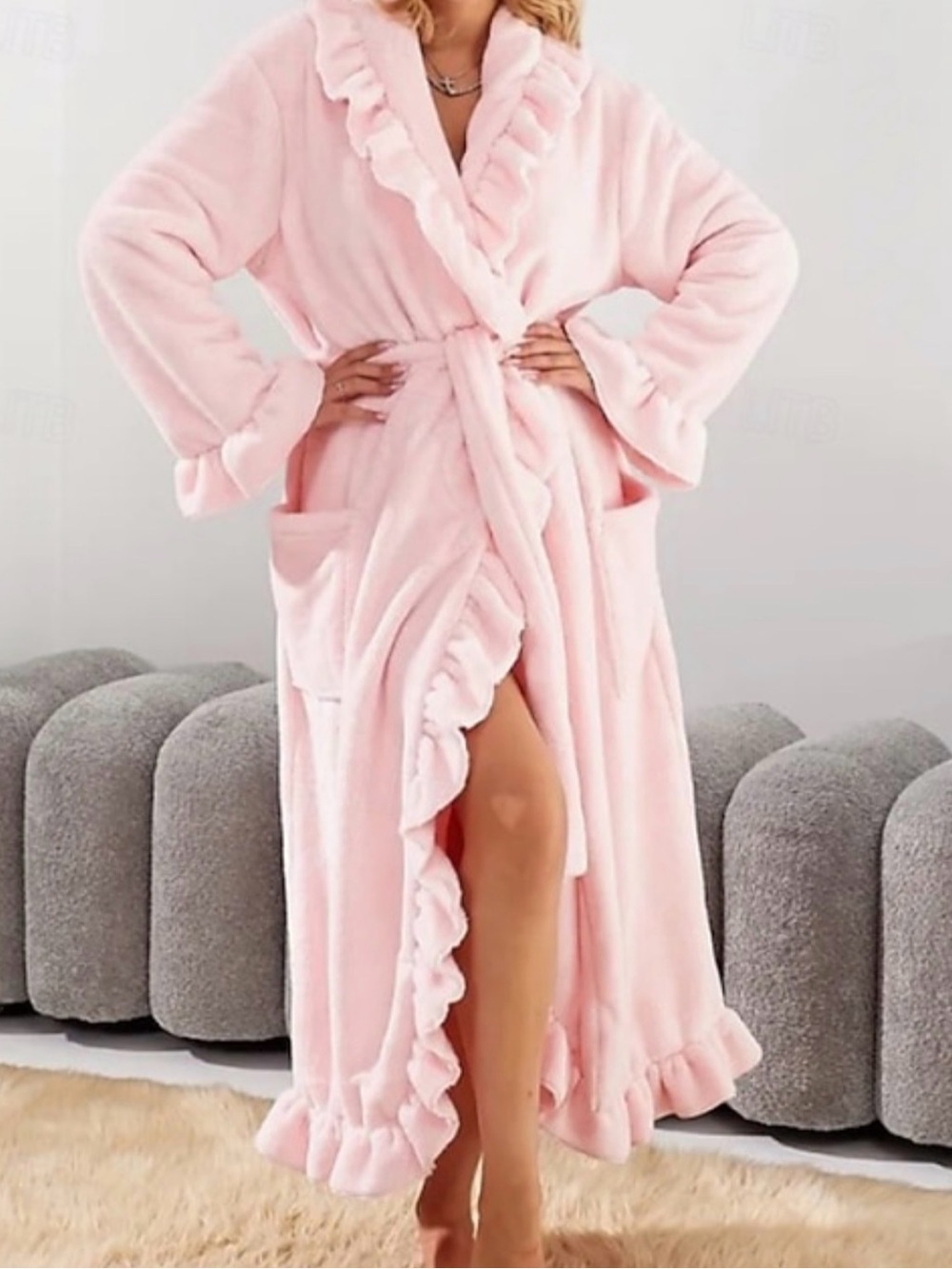 Pink Plush Ruffle Robe💓